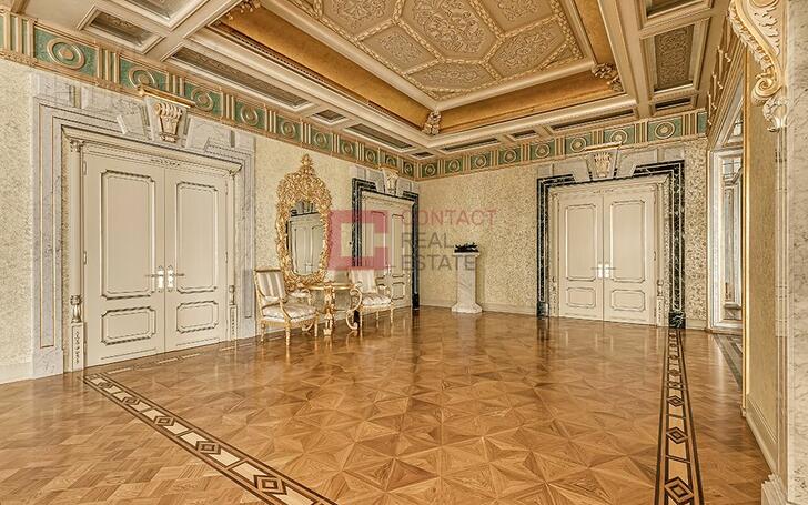 3-этажный коттедж 3 000 м² с отделкой