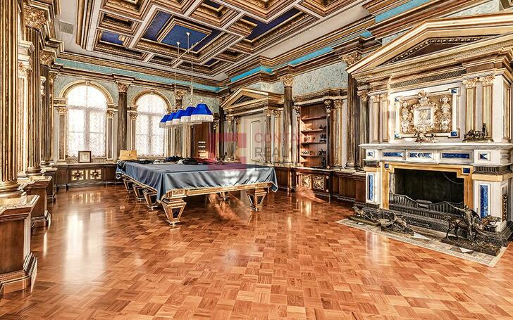 3-этажный коттедж 3 000 м² с отделкой