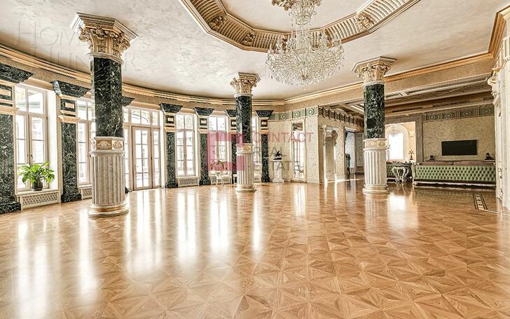 3-этажный коттедж 3 000 м² с отделкой