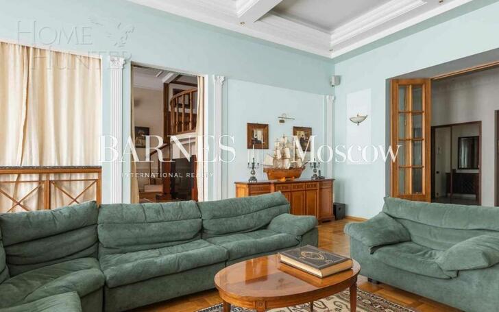5-КОМН. КВАРТИРА С ОТДЕЛКОЙ 220 М² НА 4 ЭТАЖЕ