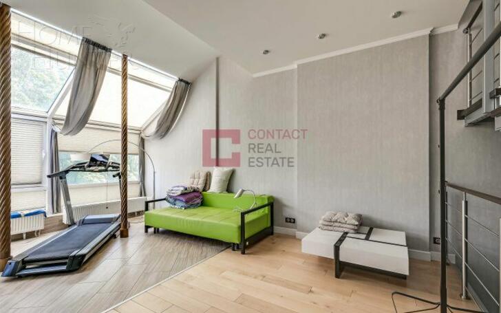 3-этажный таунхаус 350 м² с отделкой