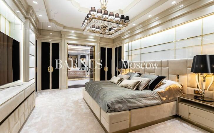 3-КОМН. АПАРТАМЕНТЫ С ОТДЕЛКОЙ 227.9 М² НА 47 ЭТАЖЕ