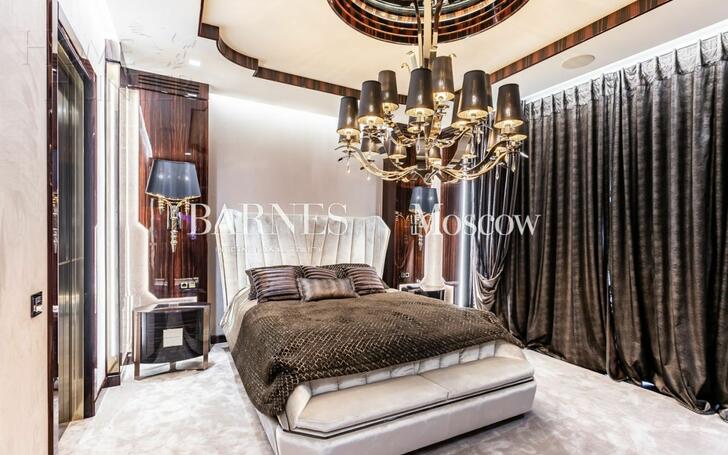 3-КОМН. АПАРТАМЕНТЫ С ОТДЕЛКОЙ 227.9 М² НА 47 ЭТАЖЕ