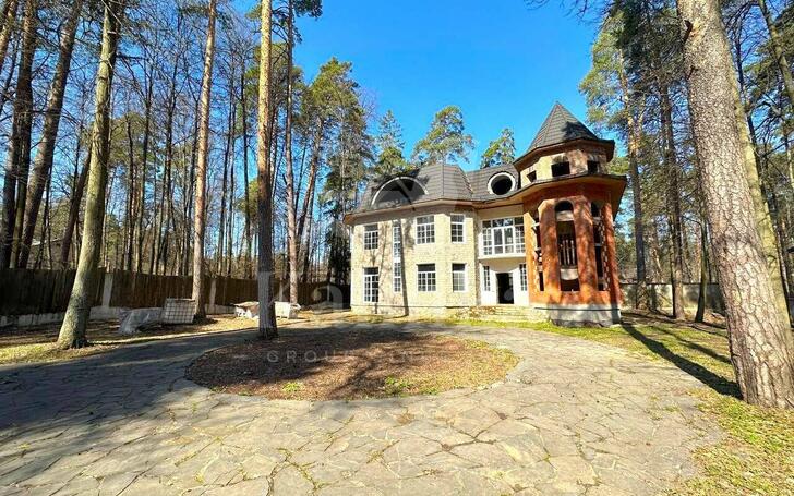 Участок 25 сот. в охраняемом поселке