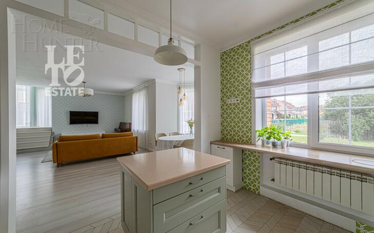 2-этажный коттедж 260 м² с отделкой