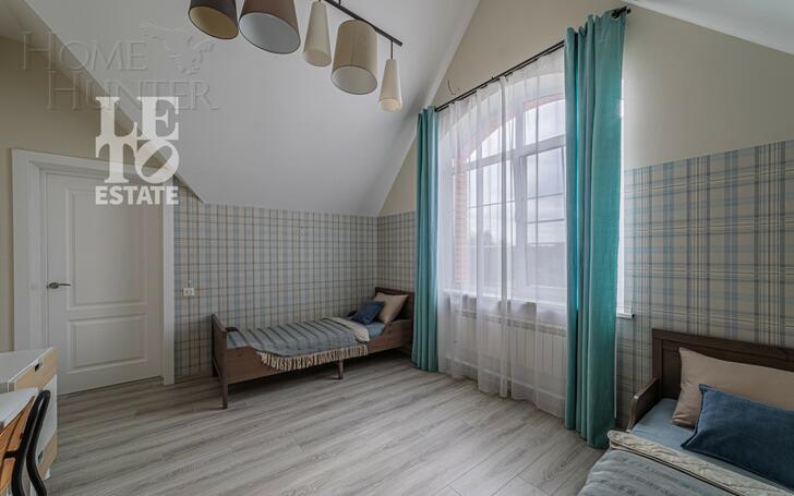 2-этажный коттедж 260 м² с отделкой