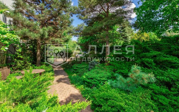 2-этажный коттедж 633 м² с отделкой