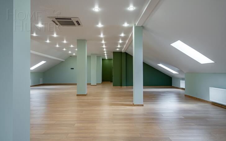 2-этажный коттедж 1 327 м² с отделкой