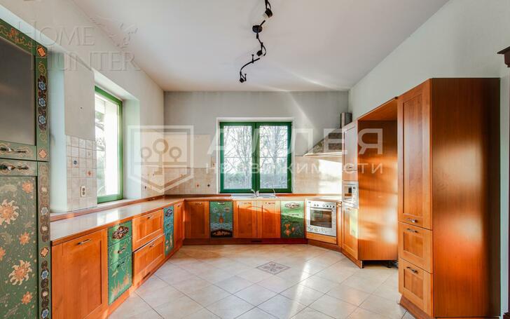 2-этажный коттедж 633 м² с отделкой