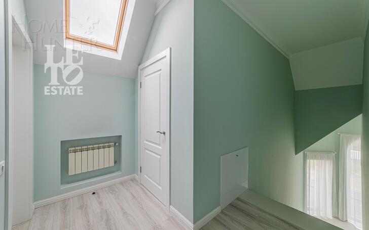 2-этажный коттедж 260 м² с отделкой