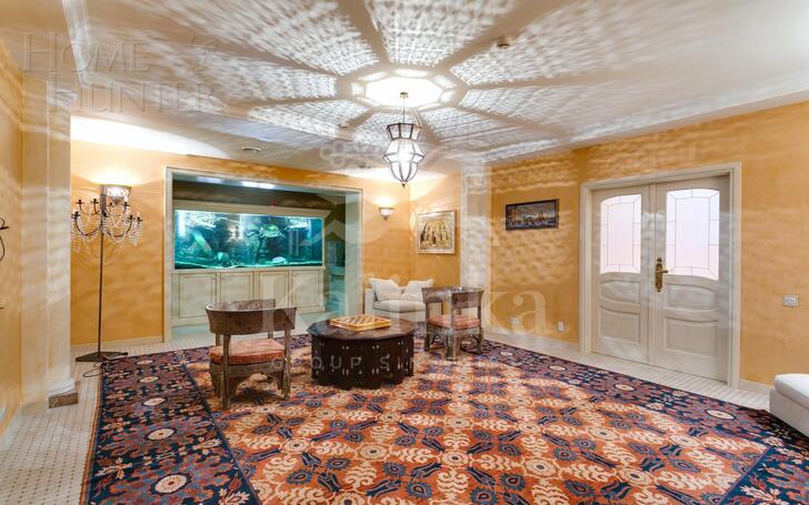 2-этажный коттедж 890 м² с отделкой