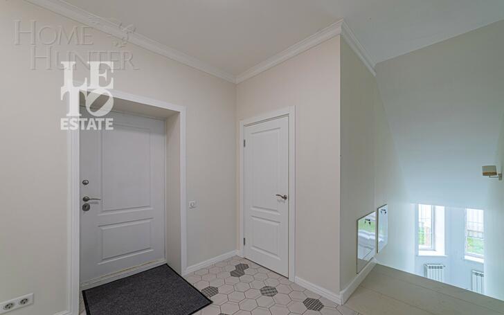 2-этажный коттедж 260 м² с отделкой