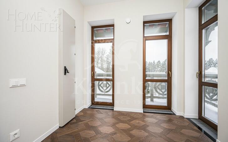 3-этажный коттедж 697 м² с отделкой