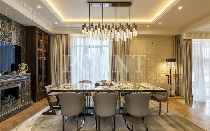 3-этажный коттедж 1 100 м² с отделкой