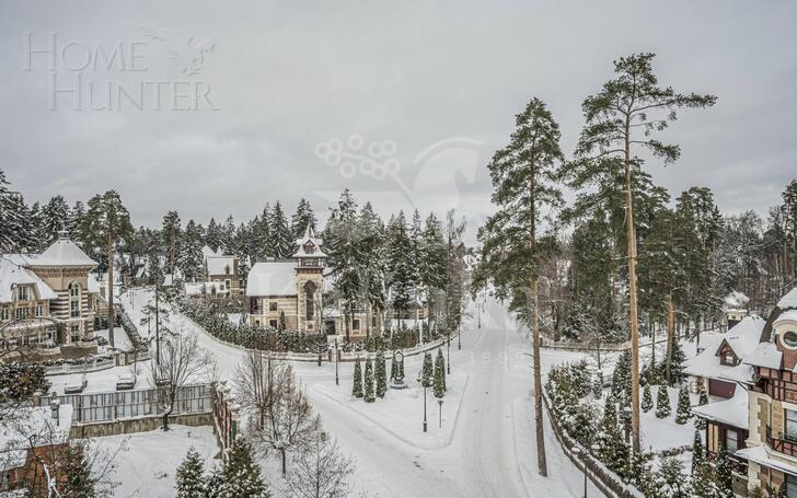 3-этажный коттедж 697 м² с отделкой