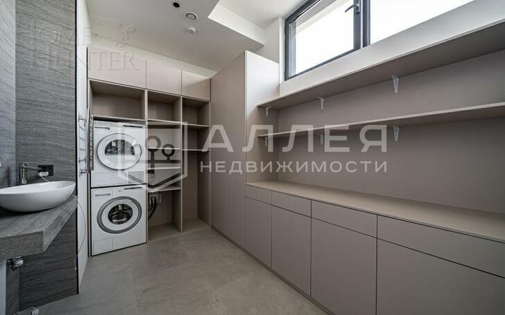 2-этажный коттедж 698 м² с отделкой