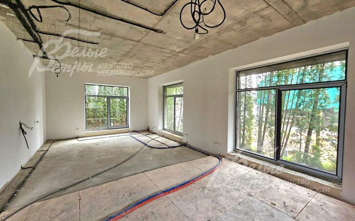 2-этажный коттедж 256 м² без отделки