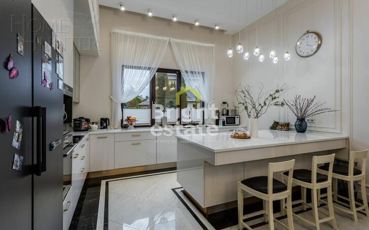 1-этажный коттедж 250 м² с отделкой