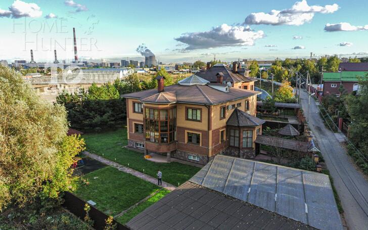 2-этажный коттедж 553.8 м² с отделкой