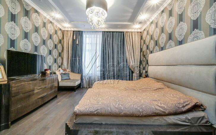 3-КОМН. КВАРТИРА С ОТДЕЛКОЙ 183.9 М² НА 3 ЭТАЖЕ
