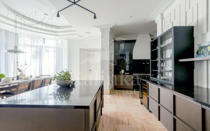 2-этажный коттедж 652 м² без отделки