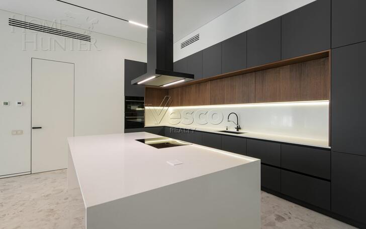 2-этажный коттедж 650 м² с отделкой
