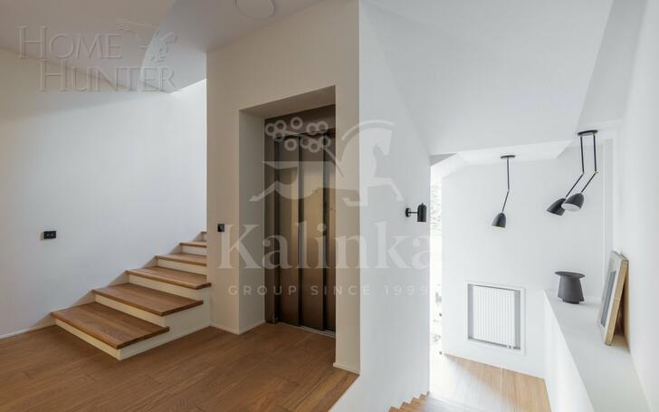 2-этажный коттедж 652 м² без отделки