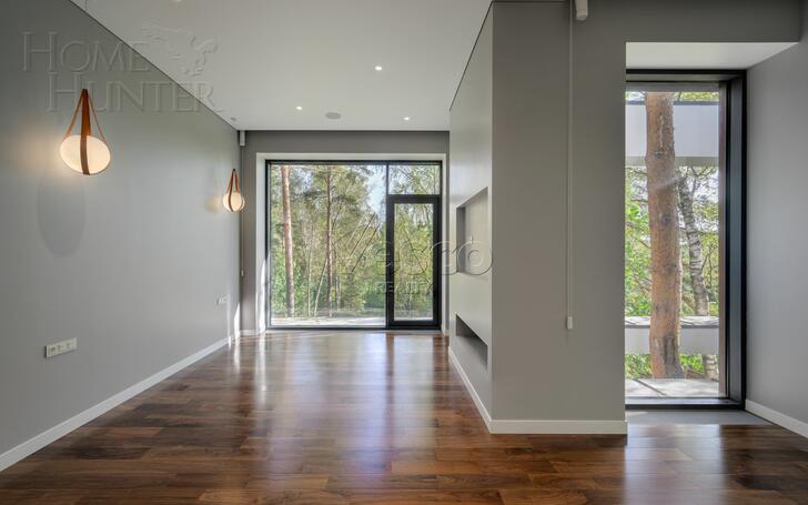 2-этажный коттедж 650 м² с отделкой