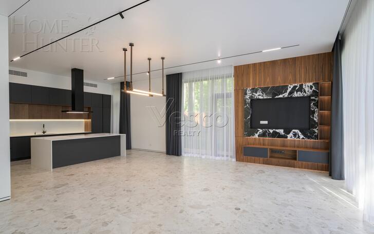 2-этажный коттедж 650 м² с отделкой