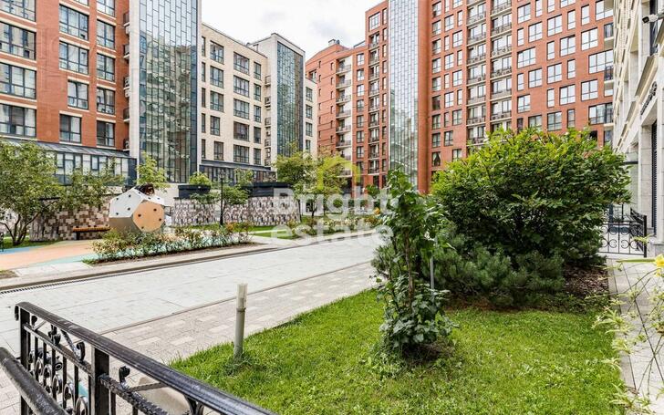 5-КОМН. КВАРТИРА С ОТДЕЛКОЙ 249 М² НА 4 ЭТАЖЕ