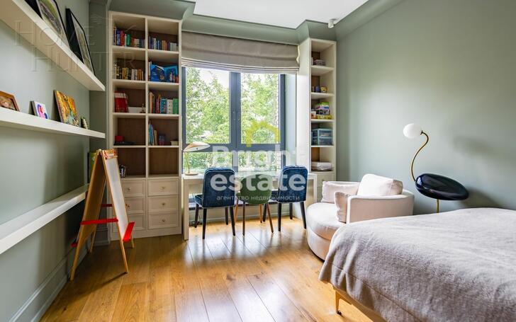 5-КОМН. КВАРТИРА С ОТДЕЛКОЙ 249 М² НА 4 ЭТАЖЕ