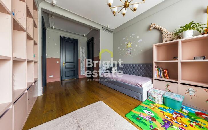 5-КОМН. КВАРТИРА С ОТДЕЛКОЙ 249 М² НА 4 ЭТАЖЕ