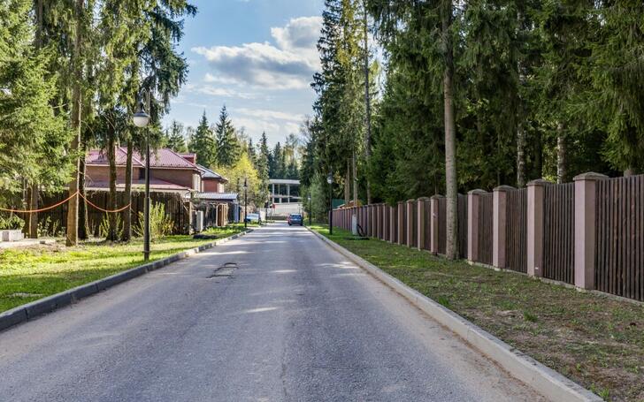 2-этажный коттедж 520 м² без отделки