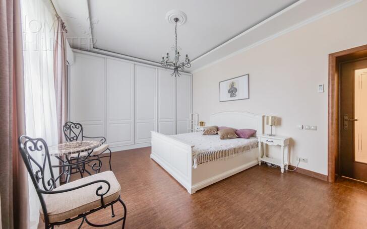 2-этажный коттедж 500 м² с отделкой