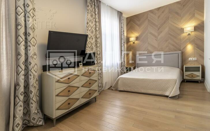2-этажный коттедж 820 м² с отделкой