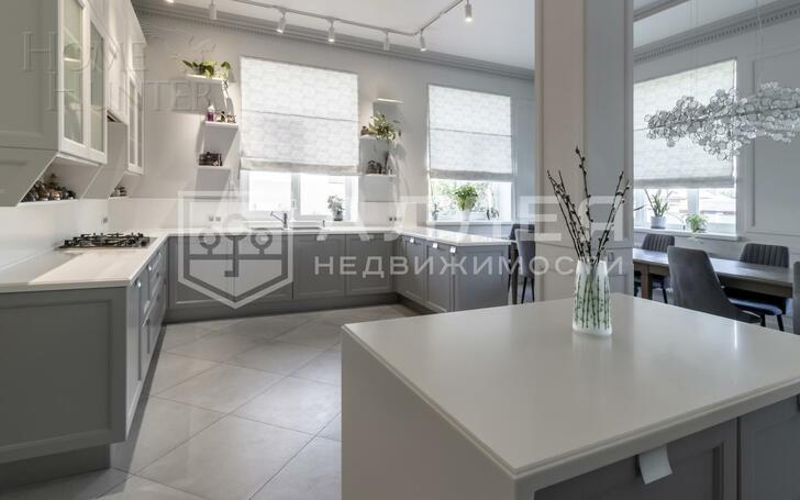 2-этажный коттедж 820 м² с отделкой
