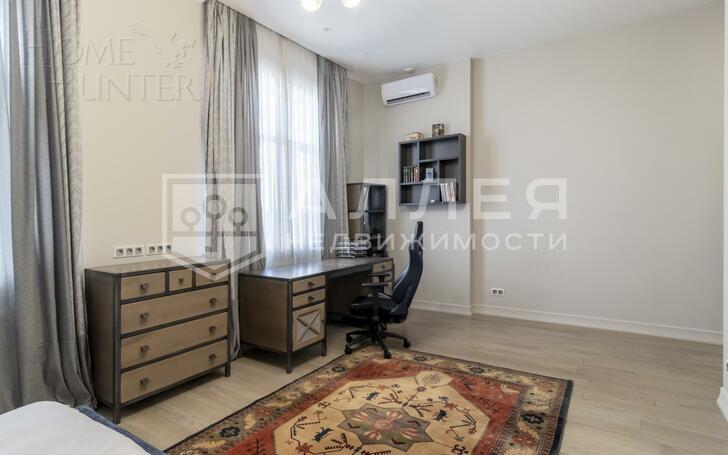 2-этажный коттедж 820 м² с отделкой
