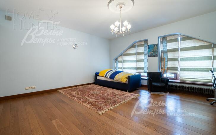 3-этажный коттедж 720 м² с отделкой