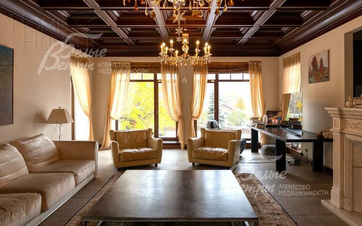 3-этажный коттедж 720 м² с отделкой