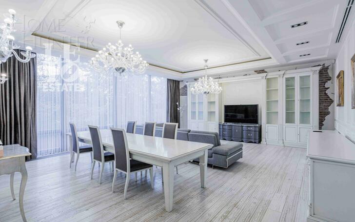 2-этажный таунхаус 430 м² с отделкой