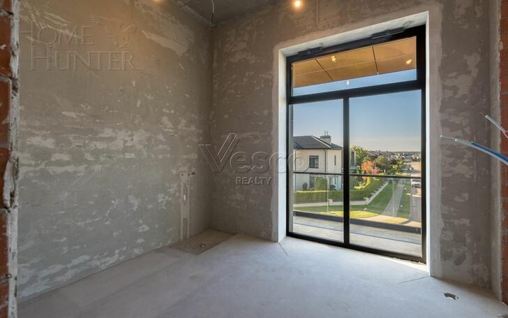 2-этажный коттедж 1 200 м² без отделки