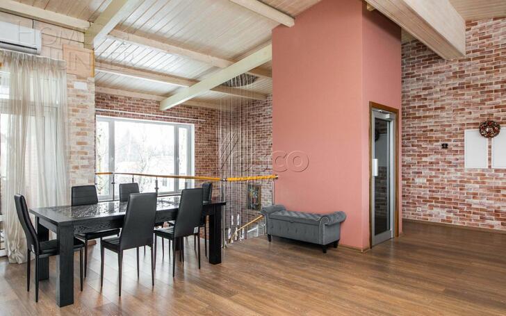 2-этажный таунхаус 600 м² с отделкой