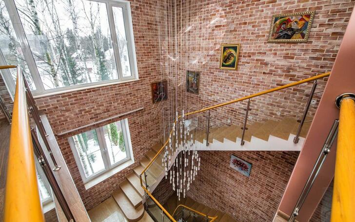 2-этажный таунхаус 600 м² с отделкой