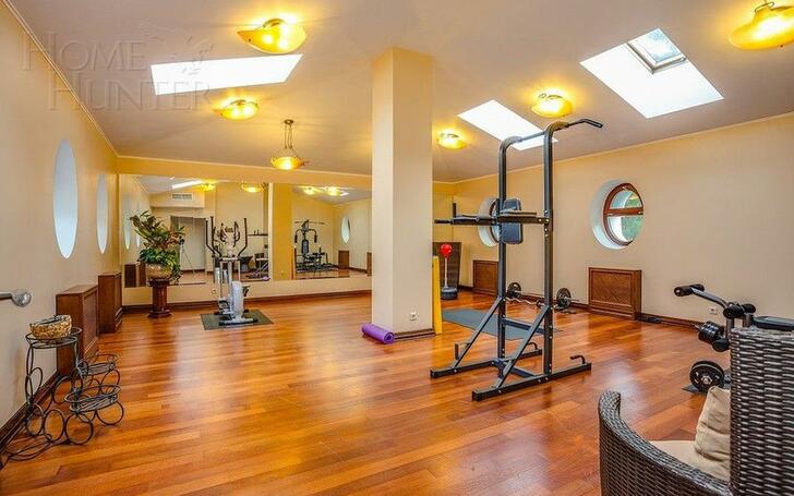 КОТТЕДЖ 800 м² с отделкой