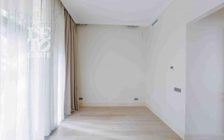 3-этажный таунхаус 340 м² с отделкой