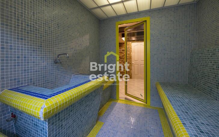 3-этажный коттедж 800 м² с отделкой