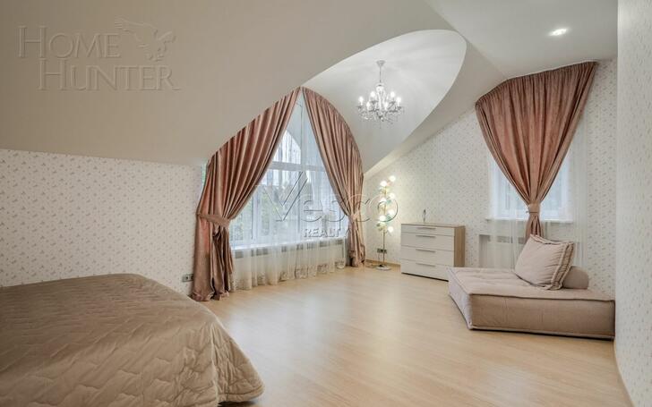 3-этажный коттедж 489 м² с отделкой