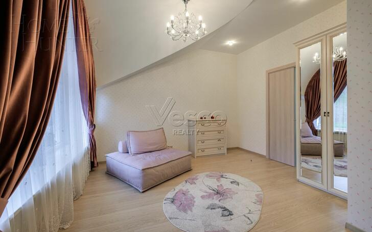 3-этажный коттедж 489 м² с отделкой