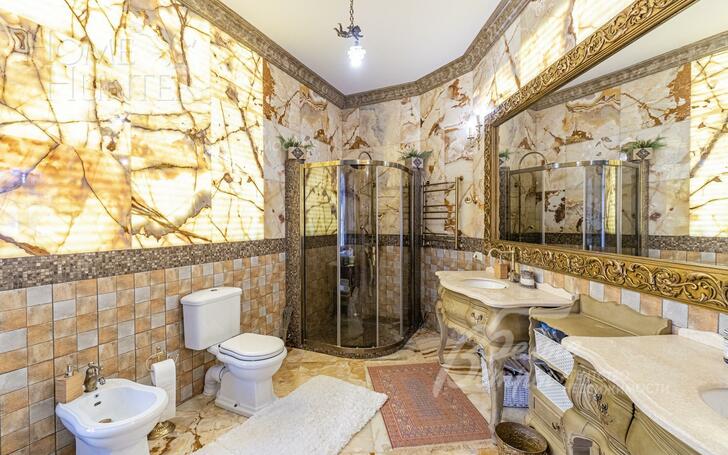 3-этажный коттедж 720 м² с отделкой