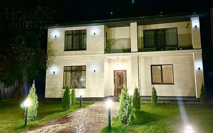 2-этажный коттедж 230 м² с отделкой